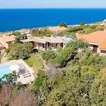 Albanella * Коста-Парадисо