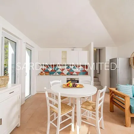 ヴィラ Albanella コスタ・パラディーゾ